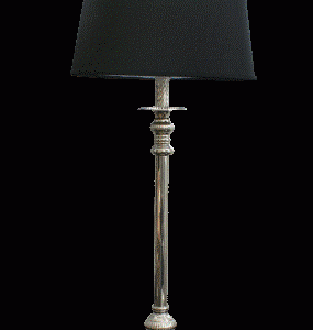 Lampe nikkel 70cm. m.oval sort skærm